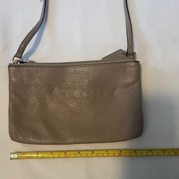 Coach Crossbody Bag - Picture 6 of 9